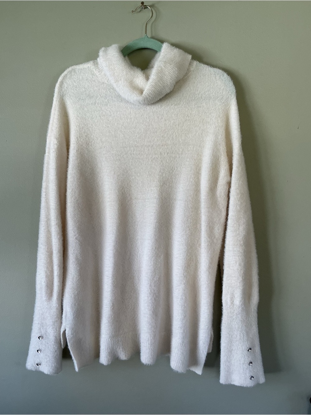 Love Scarlett Womens White Sweater with  silver buttons on sleeves